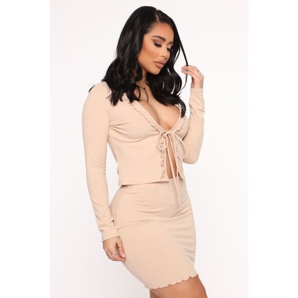 FASHION NOVA | NWOT SUNDAY'S ARE FOR BRUNCHING TAUPE SKIRT SIZE SMALL - Picture 1 of 9